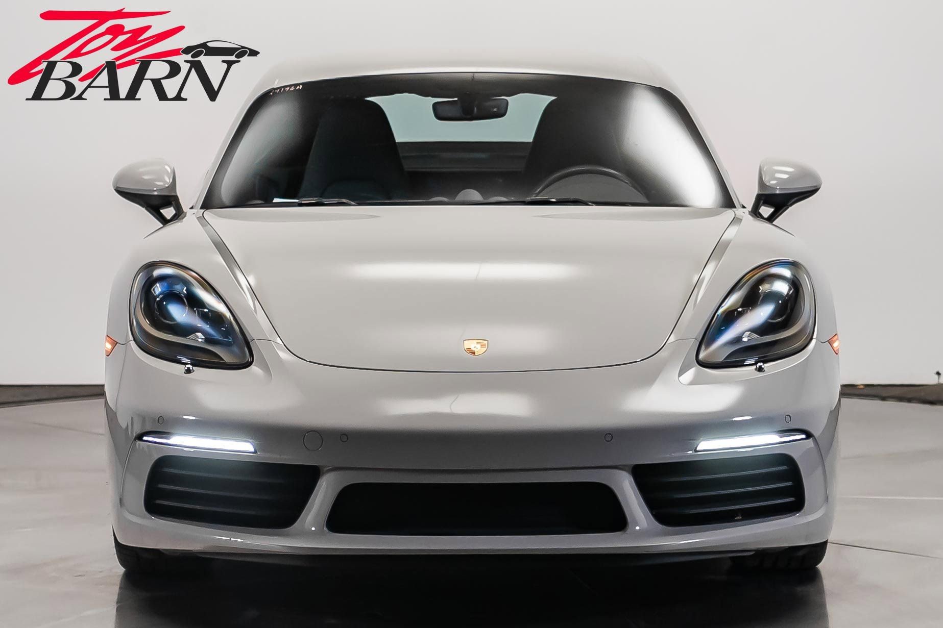 Used 2018 Porsche 718 Cayman S image 8