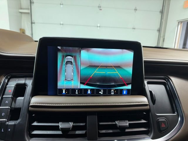 Used 2024 Chevrolet Suburban High Country image 21