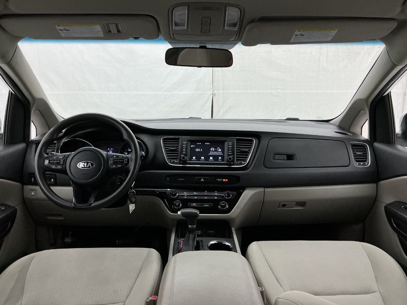 Used 2020 Kia Sedona L FWD image 26