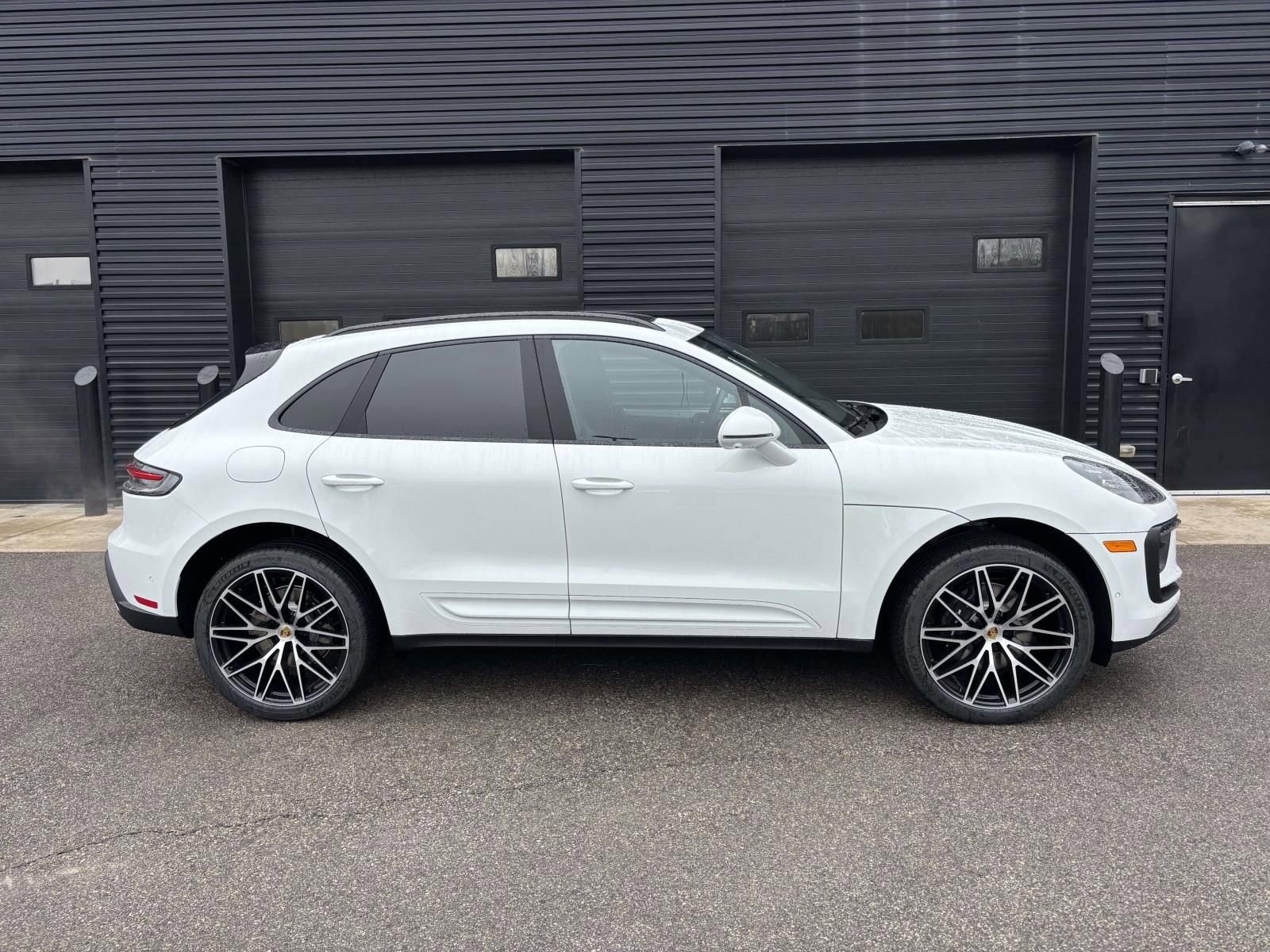New 2026 Porsche Macan AWD/4WD image 11