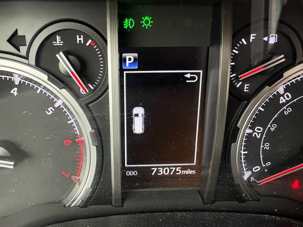 Used 2022 Toyota 4Runner Limited AWD/4WD image 13