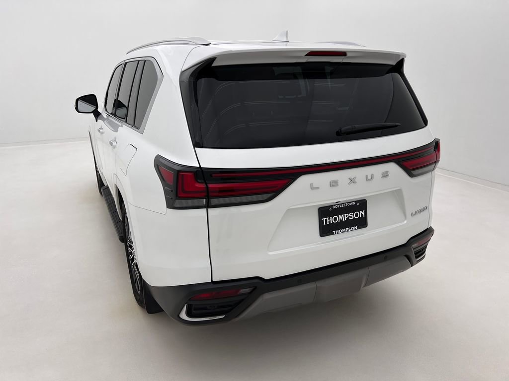 Certified 2024 Lexus LX 600 4WD w/ Luxury Package image 8