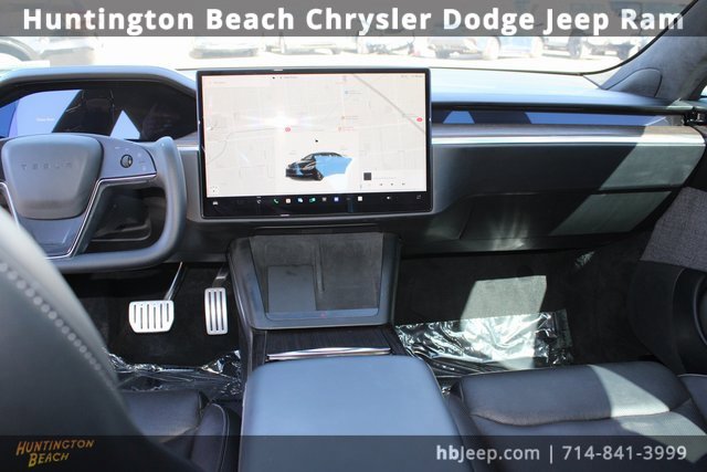 Used 2021 Tesla Model S Plaid image 13