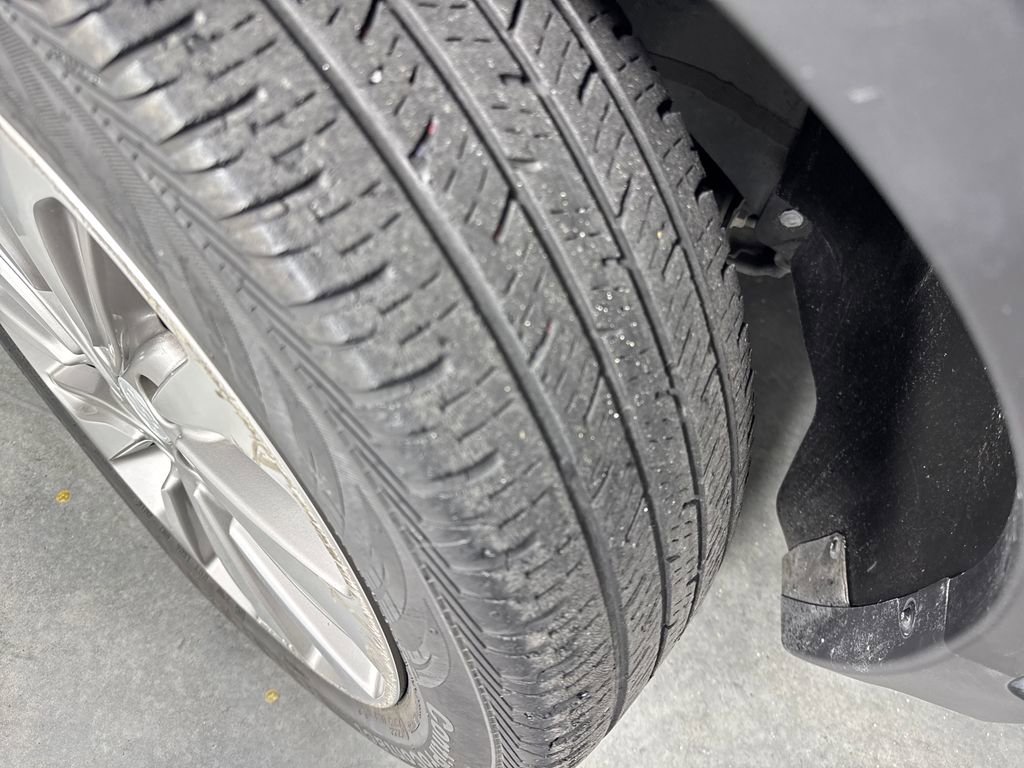 Used 2020 Buick Encore Preferred w/ Safety Package image 27