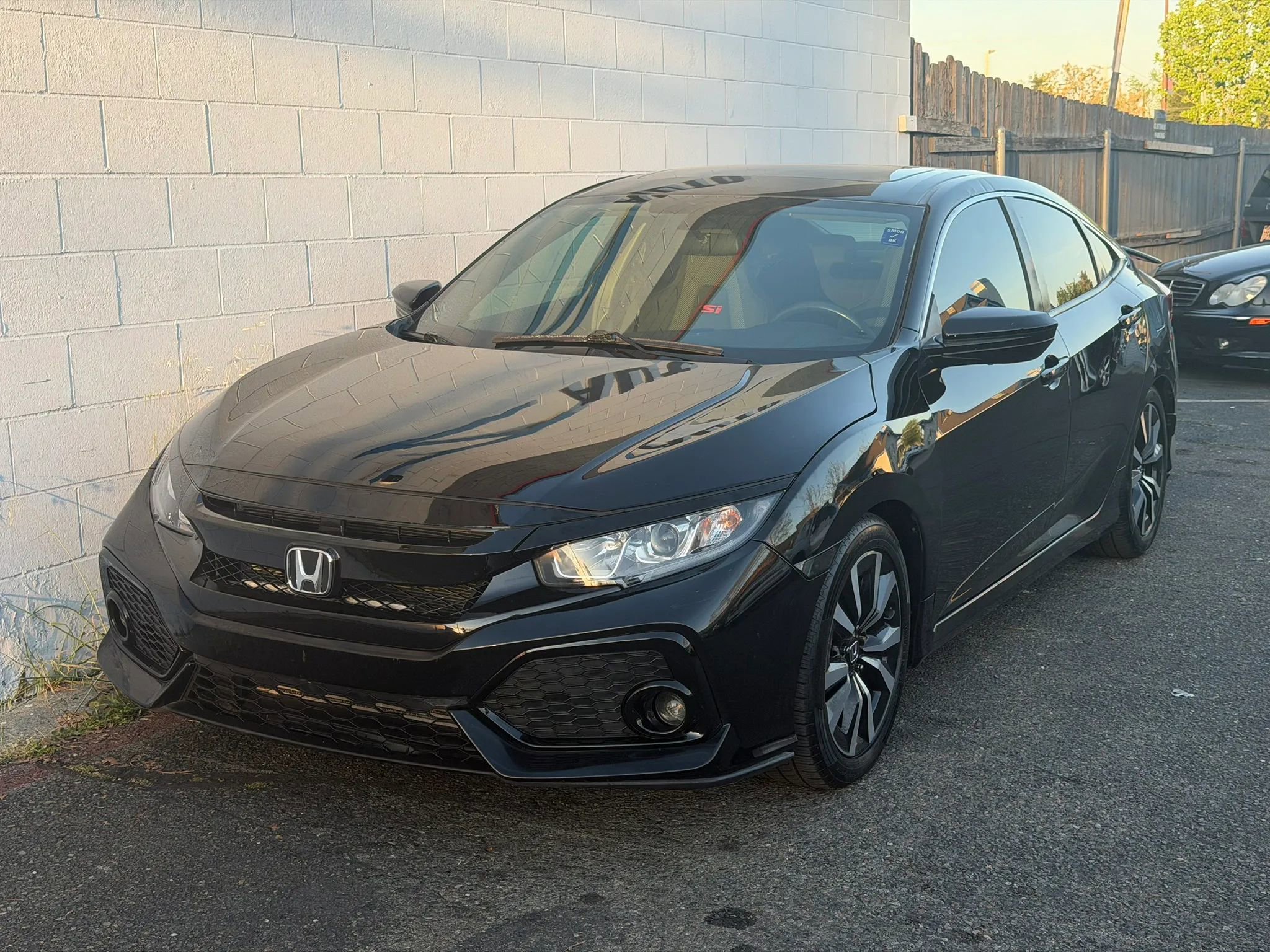 Used 2017 Honda Civic Si image 2