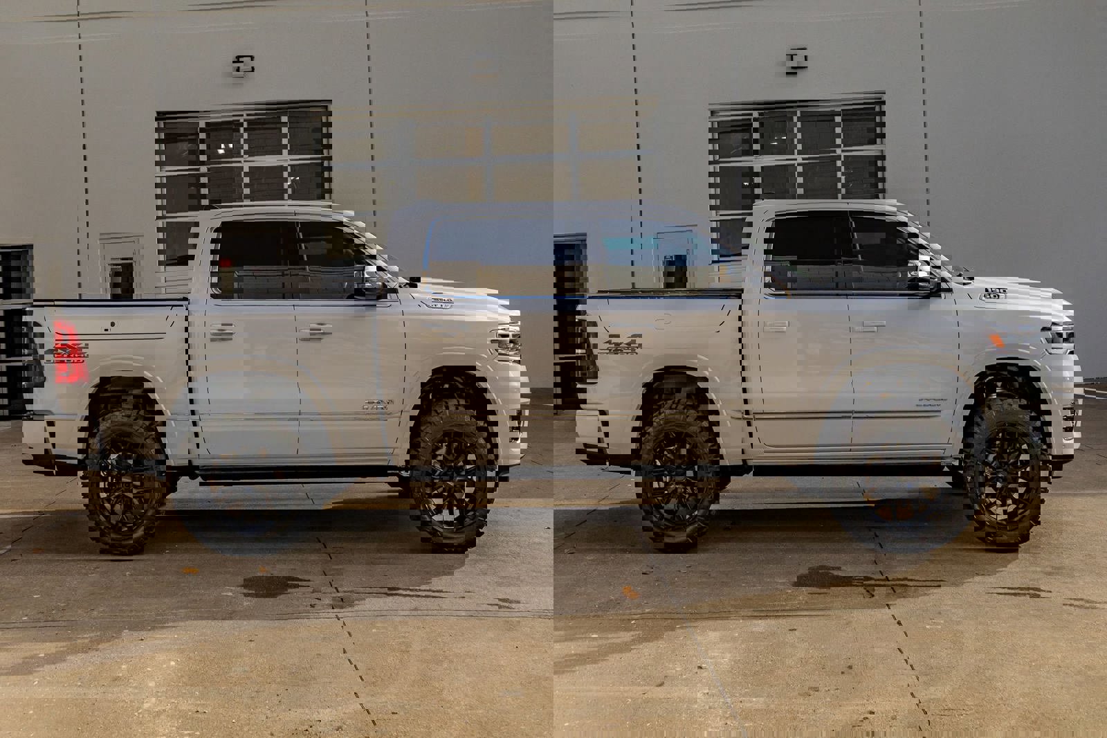 Used 2025 RAM 1500 Tungsten w/ Off Road Group image 11