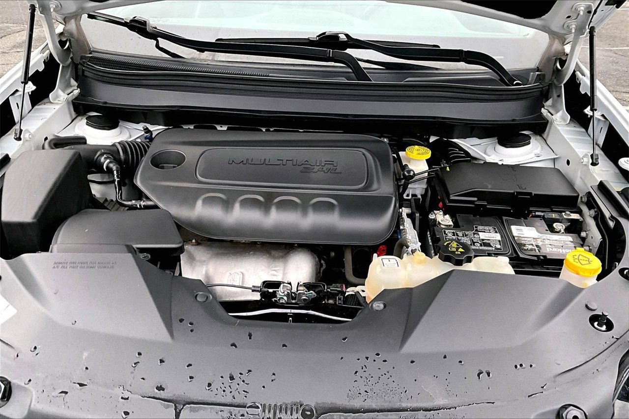 Used 2020 Jeep Cherokee Limited image 34