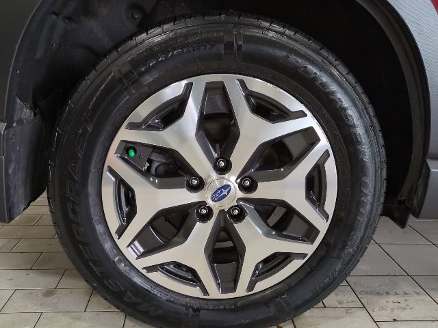 Certified 2023 Subaru Forester Premium image 21