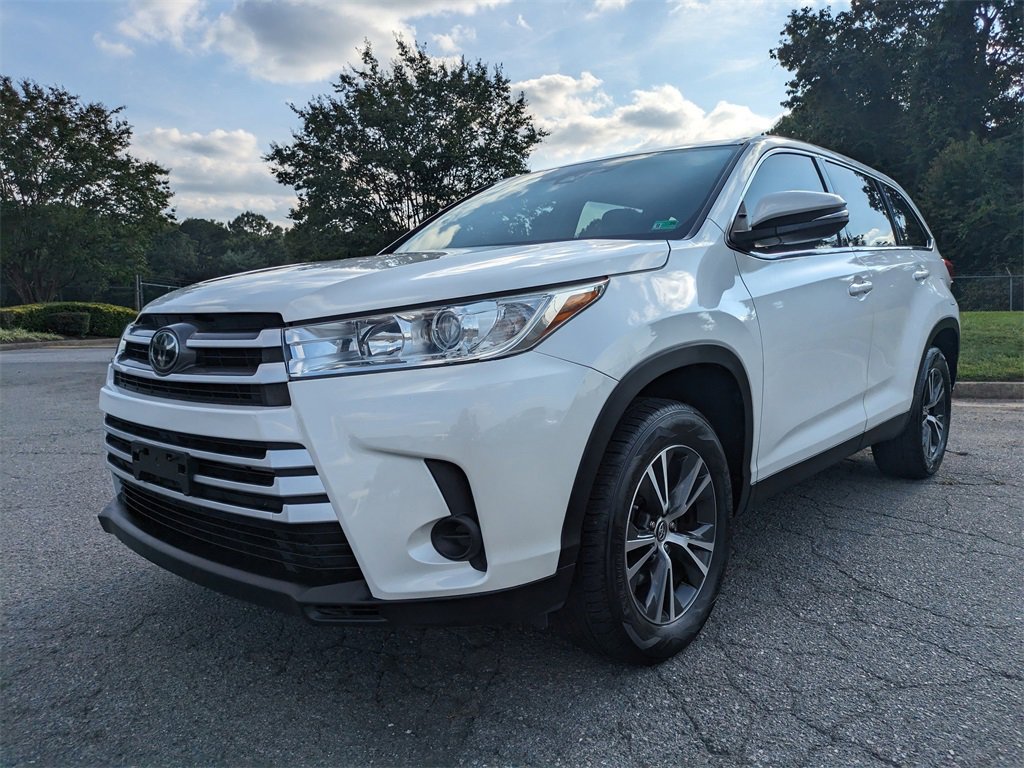 Used 2019 Toyota Highlander LE image 8