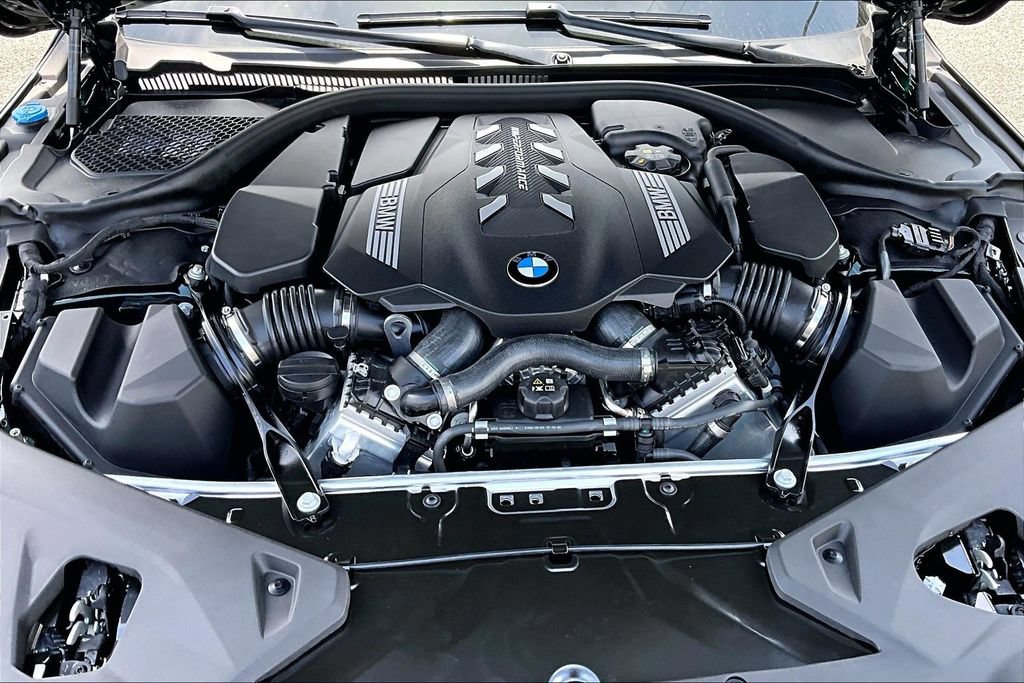 New 2026 BMW M850i xDrive AWD/4WD image 9