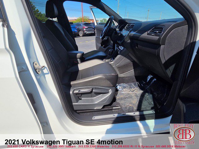 Used 2021 Volkswagen Tiguan SE R-Line AWD/4WD image 14