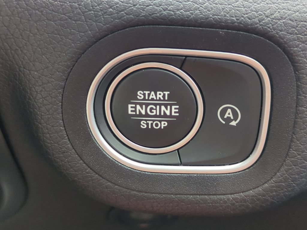 Used 2022 Mercedes-Benz GLE 53 AMG 4MATIC image 33