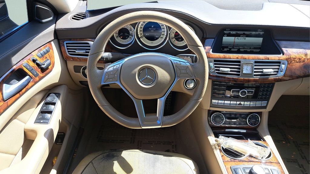 Used 2014 Mercedes-Benz CLS 550 image 23