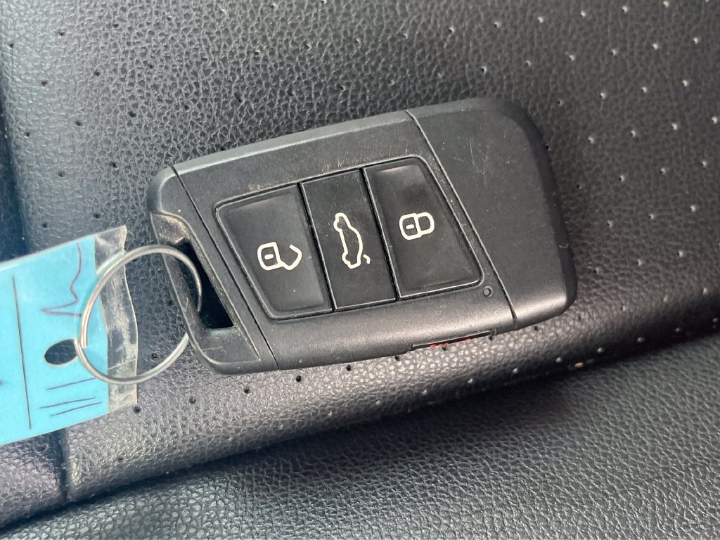 Used 2022 Volkswagen Atlas SE AWD/4WD image 29