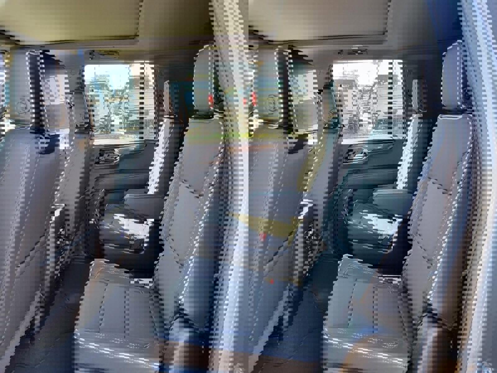 New 2026 GMC Yukon XL Elevation w/ Elevation Premium Package image 26