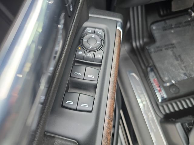 Certified 2022 GMC Sierra 2500 Denali w/ Denali Black Diamond Edition image 16