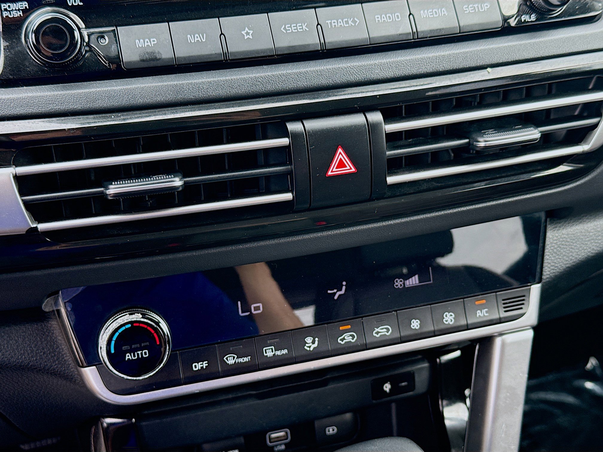 Used 2023 Kia Seltos SX image 15