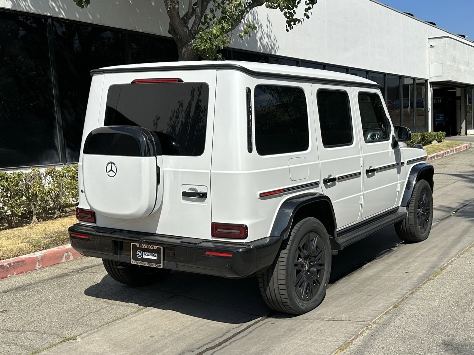 New 2025 Mercedes-Benz G 580 w/ EQ Technology image 9