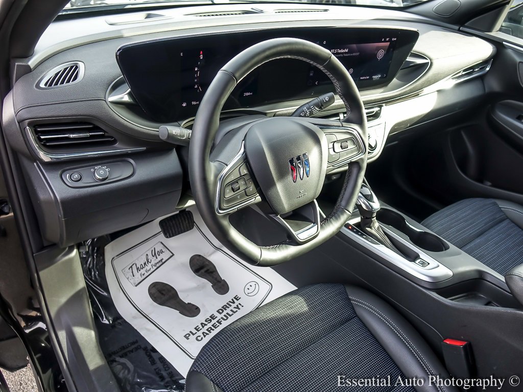 Used 2025 Buick Envista Preferred w/ Convenience I Package image 10