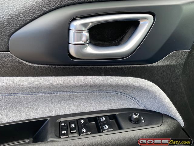 Certified 2023 Jeep Compass Latitude w/ Convenience Group AWD/4WD image 23