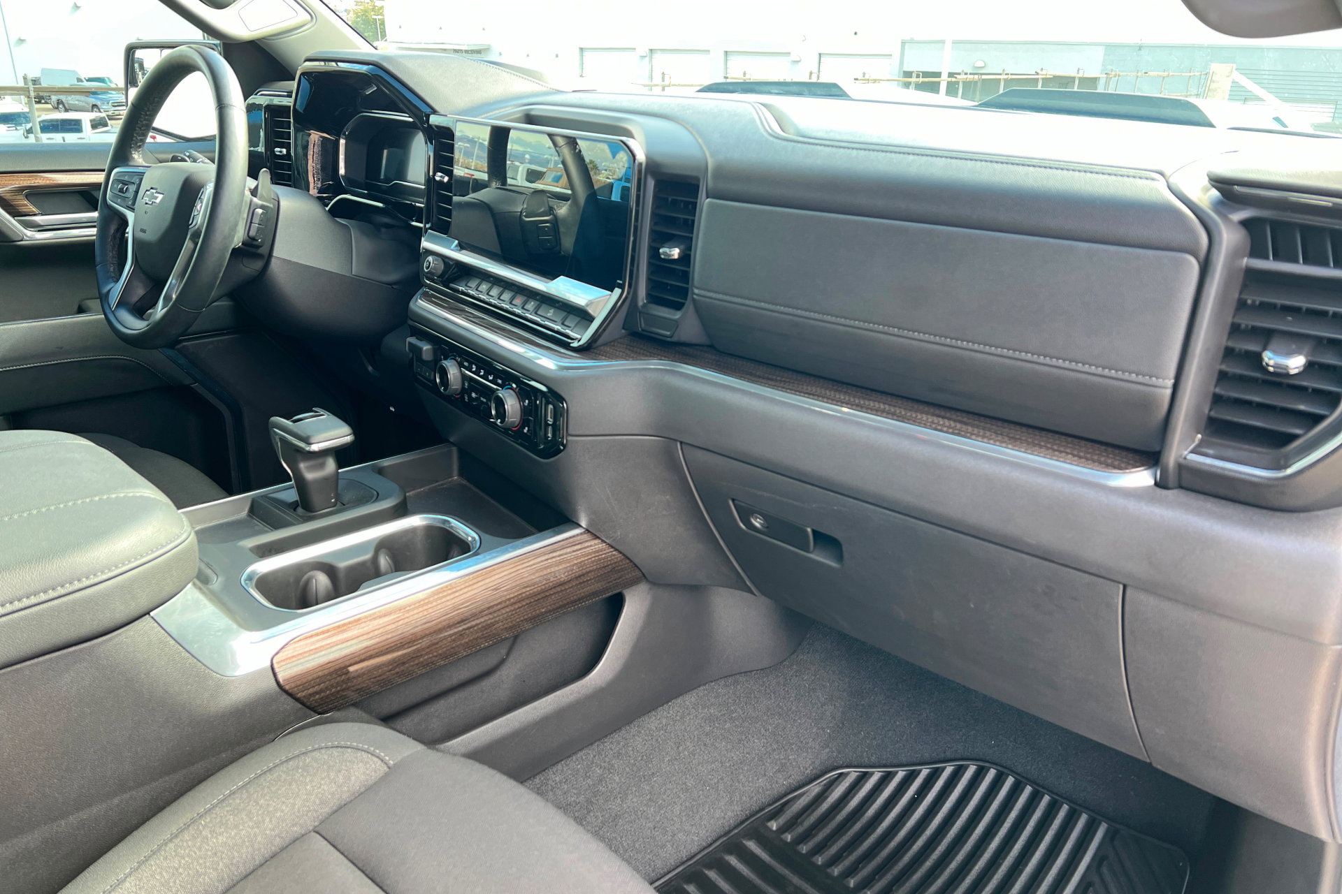 Certified 2025 Chevrolet Silverado 1500 LT Trail Boss w/ Protection Package image 24