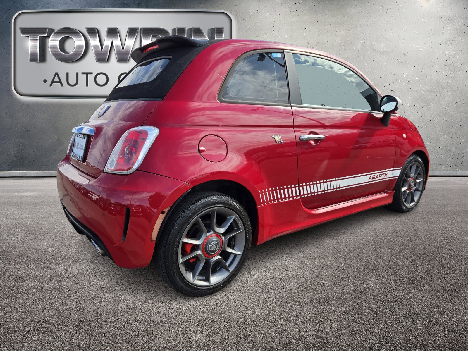Used 2013 FIAT 500 Abarth image 4