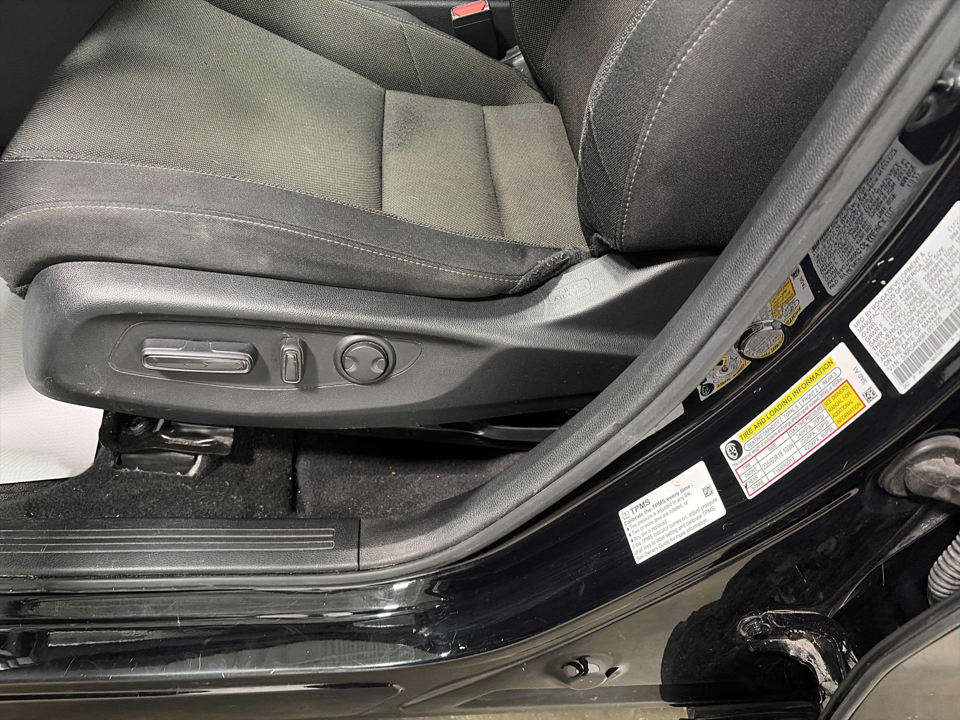 Used 2023 Honda CR-V EX image 14