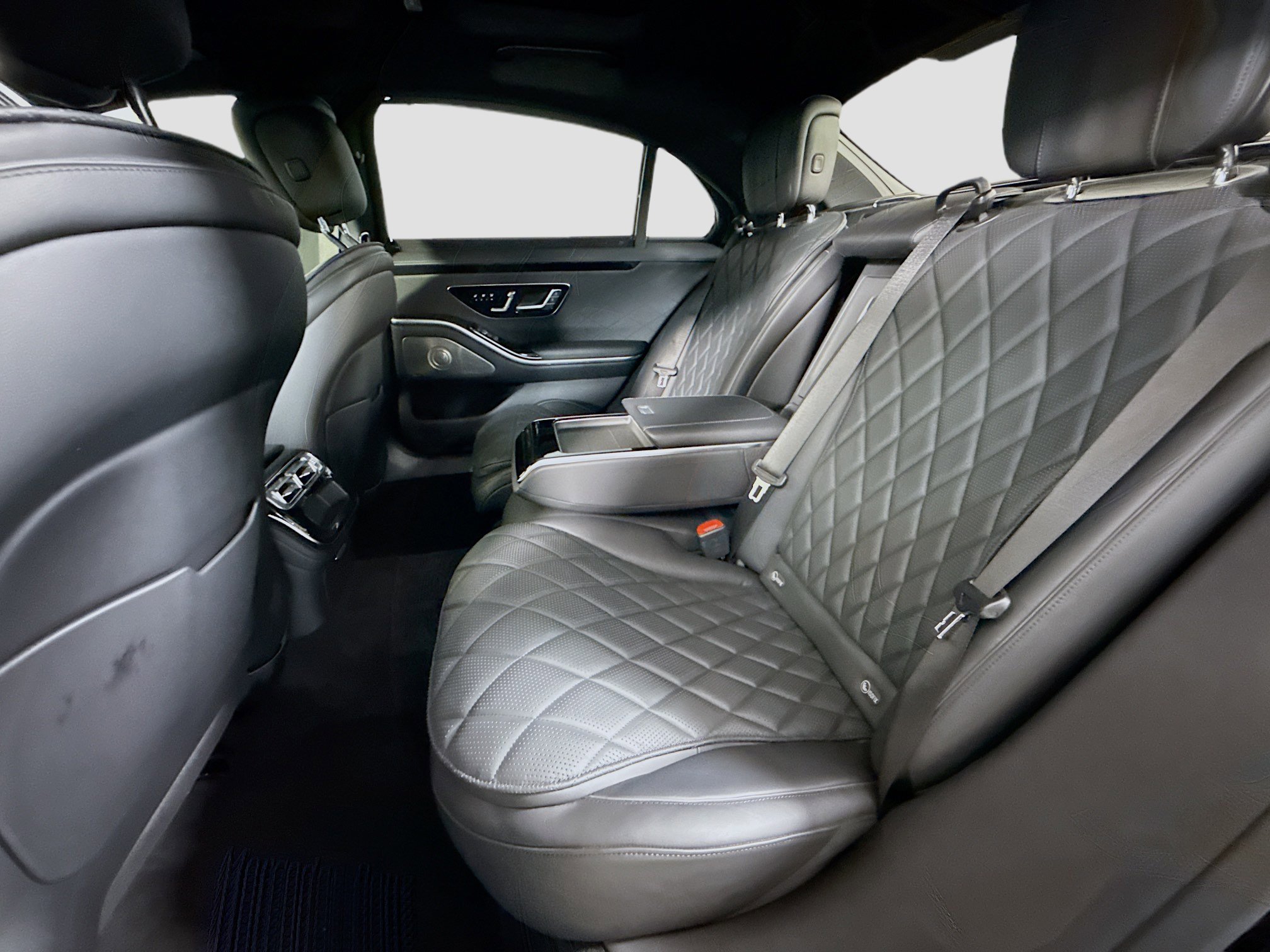 Used 2022 Mercedes-Benz S 580 4MATIC Sedan image 25