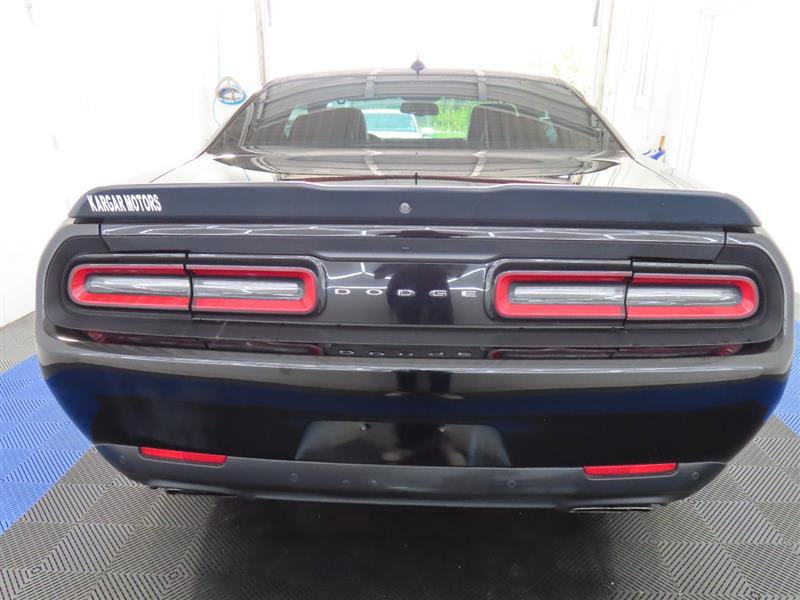 Used 2019 Dodge Challenger R/T Scat Pack w/ Plus Package RWD image 11