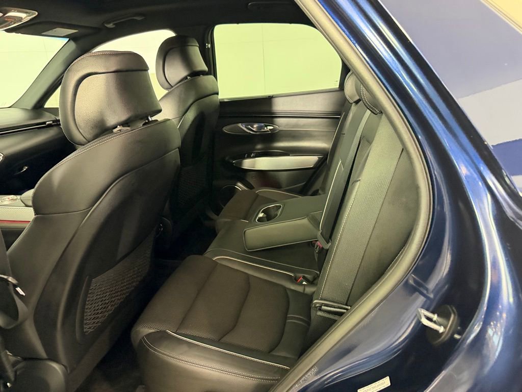 Used 2023 Genesis GV70 2.5T w/ Sport Prestige Package image 29