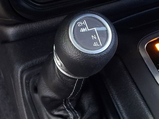 Used 2024 Jeep Wrangler Sport S image 24