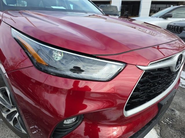 Used 2026 Toyota Highlander XLE image 23