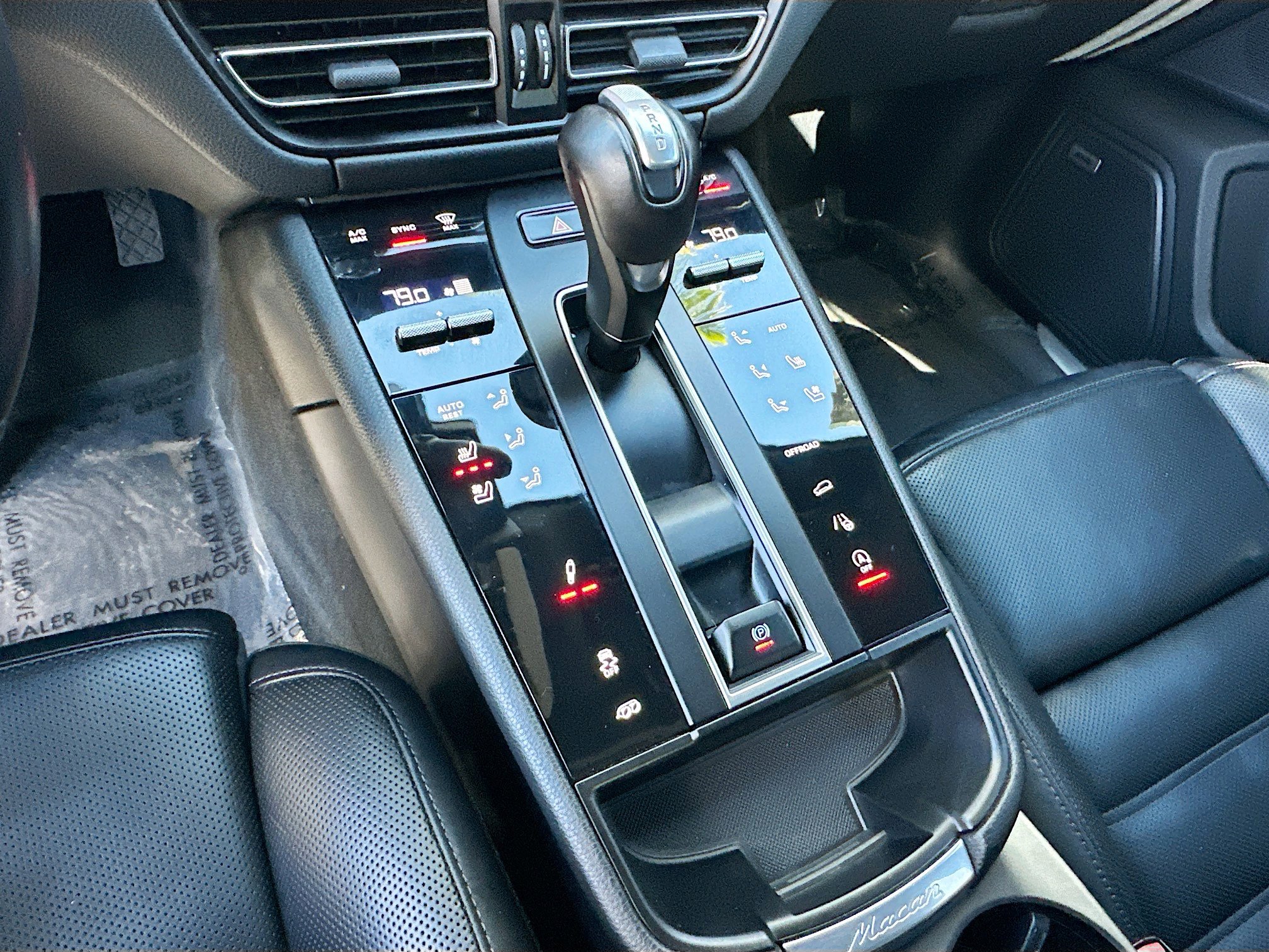 Used 2024 Porsche Macan S image 17