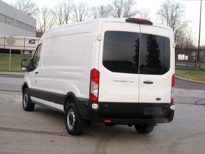 Used 2019 Ford Transit 250 148 Medium Roof image 11