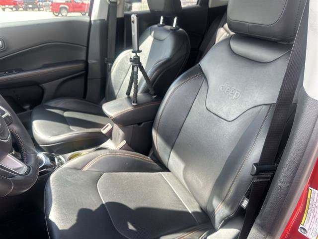 Used 2018 Jeep Compass Limited w/ Navigation Group AWD/4WD image 13