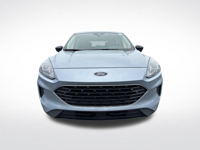 Used 2022 Ford Escape SE w/ SE Sport Appearance Package FWD image 9