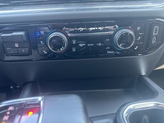 Used 2023 Chevrolet Silverado 1500 High Country w/ Technology Package image 15