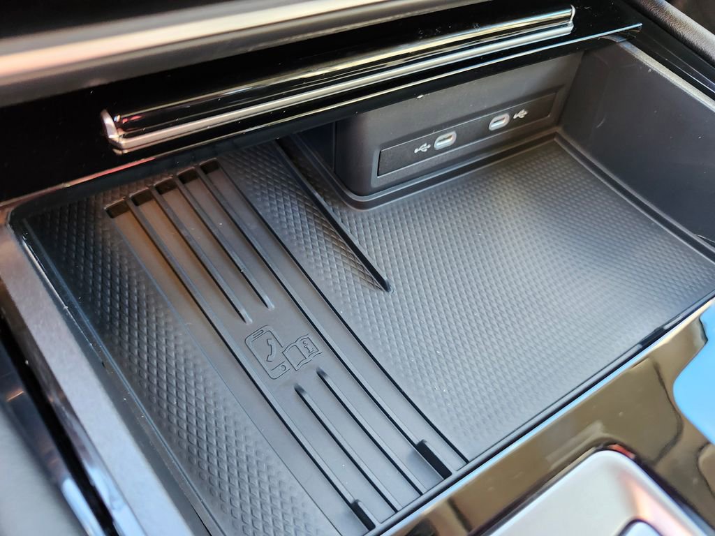 New 2026 Volkswagen Atlas SEL Premium R-Line image 13