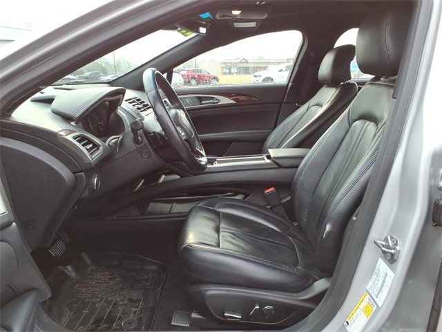 Used 2017 Lincoln MKZ Reserve w/ Technology Package image 13