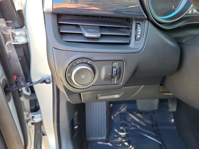 Used 2017 Buick Envision Preferred AWD/4WD image 22