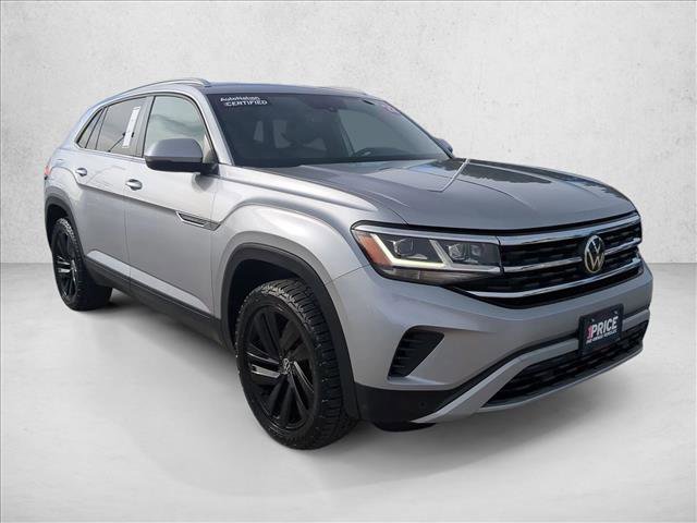 Used 2022 Volkswagen Atlas Cross Sport SE image 3