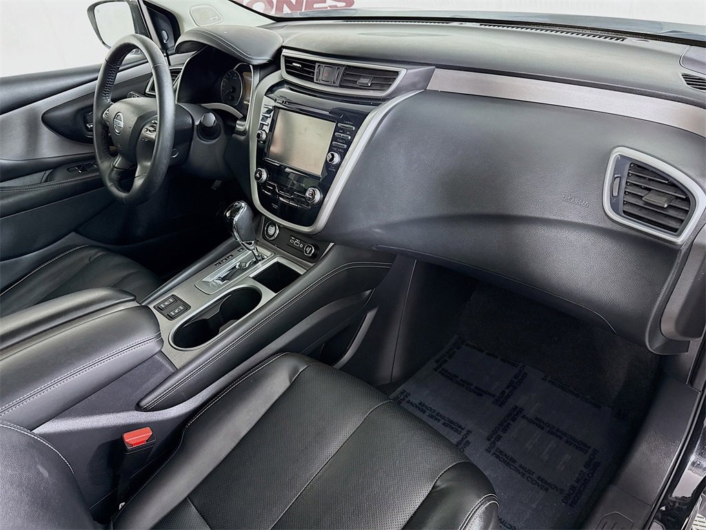 Certified 2020 Nissan Murano SL w/ Moonroof Package image 35