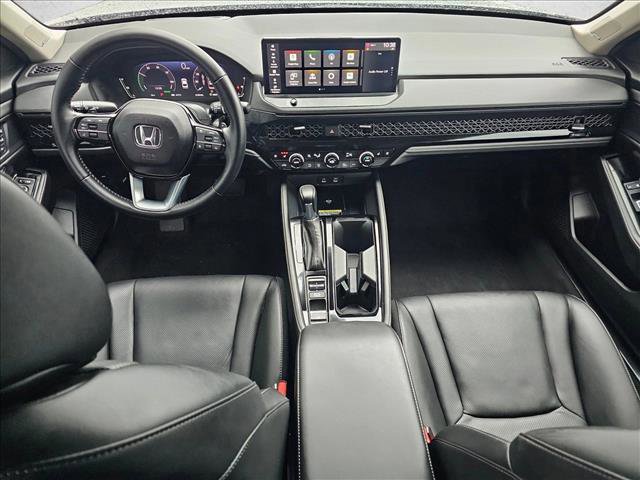 Used 2024 Honda Accord Touring image 17