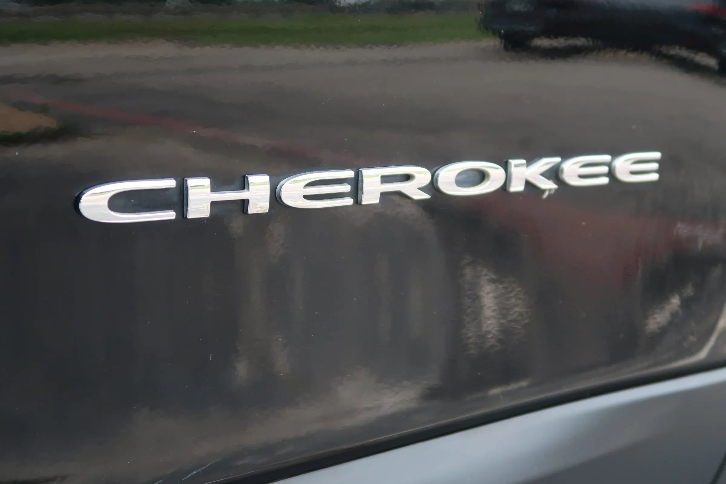 Used 2019 Jeep Cherokee Latitude w/ Popular Appearance Group FWD image 52