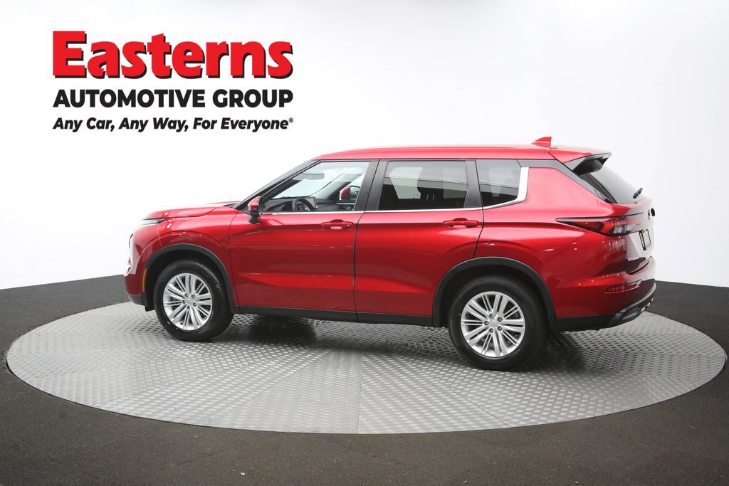 Used 2024 Mitsubishi Outlander ES AWD/4WD image 61