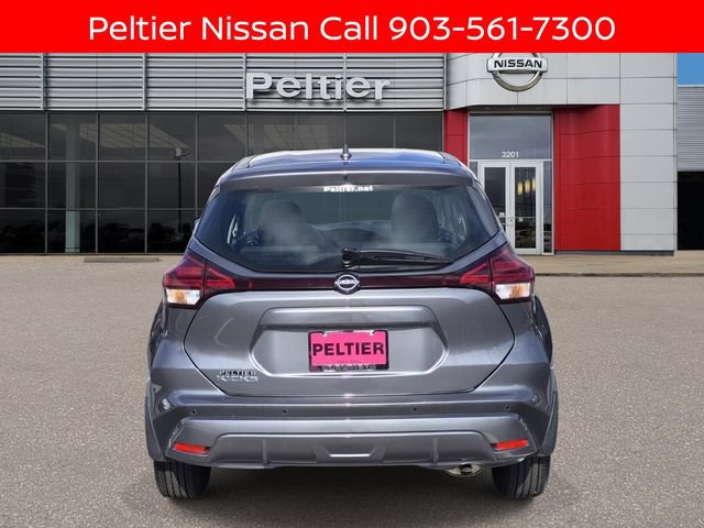 Certified 2025 Nissan Kicks Play S FWD image 5