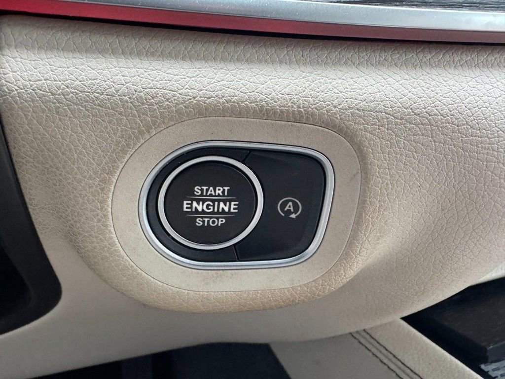 Used 2020 Mercedes-Benz GLE 350 4MATIC image 27