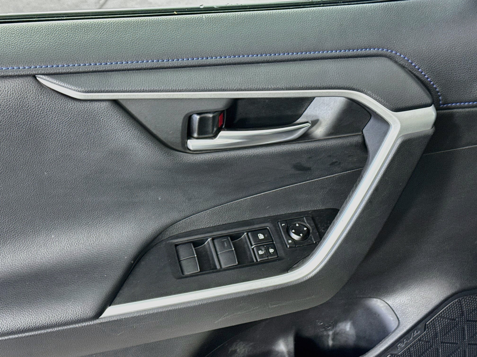 Certified 2021 Toyota RAV4 XSE AWD/4WD image 18