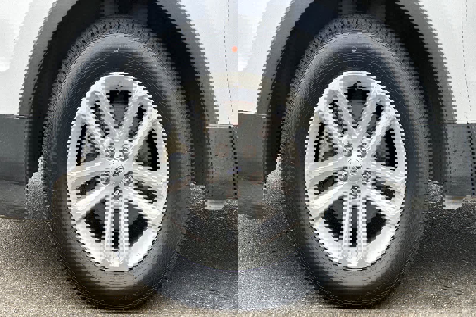 Used 2015 Ford Explorer 4WD image 30