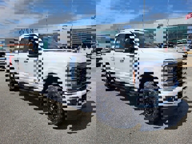 New 2026 Ford F250 XL image 1